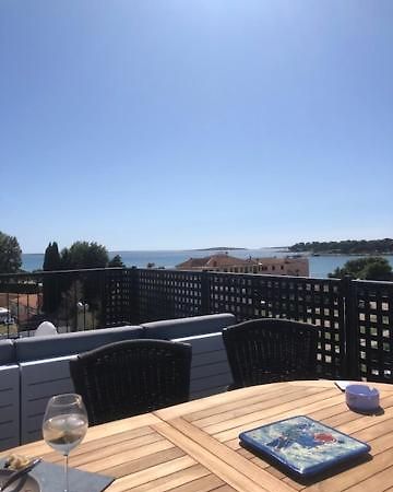 메덜린 Penthouse Exceptional Sea View 아파트 외부 사진